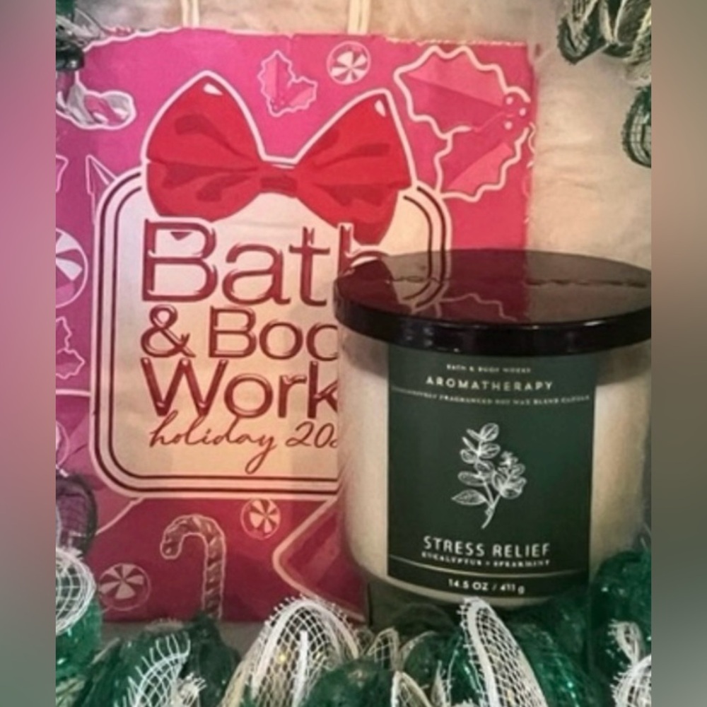 Bath & Body Works Stress Relief 3 Wick Candle